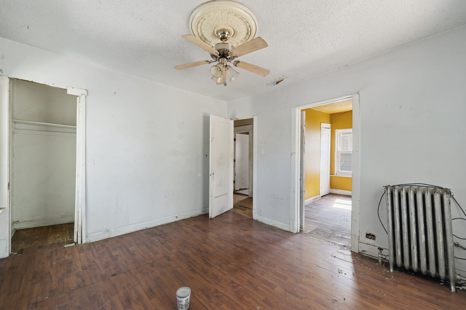 1059 N Lorel Avenue, Chicago, IL 60651