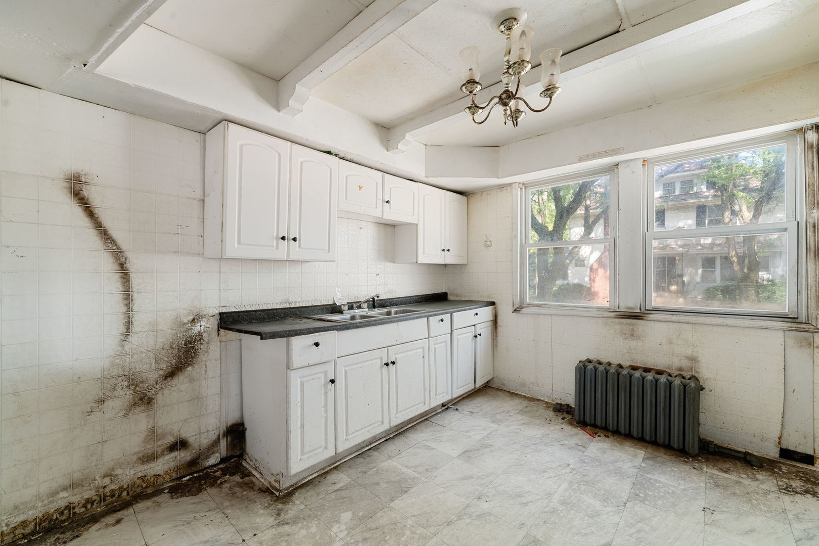 1059 N Lorel Avenue, Chicago, IL 60651