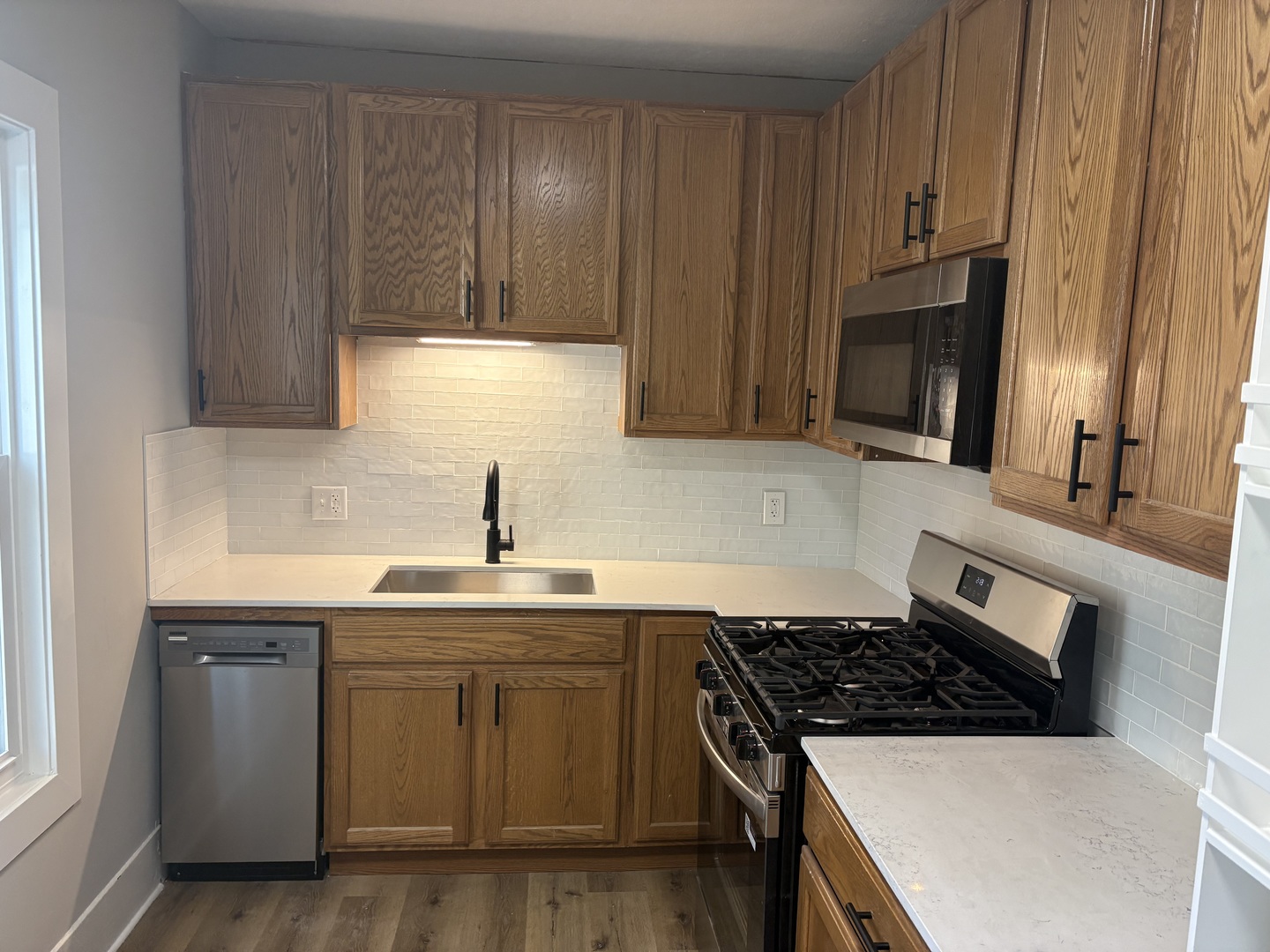 304 1/2 W 7th Street, Sterling, IL 61081