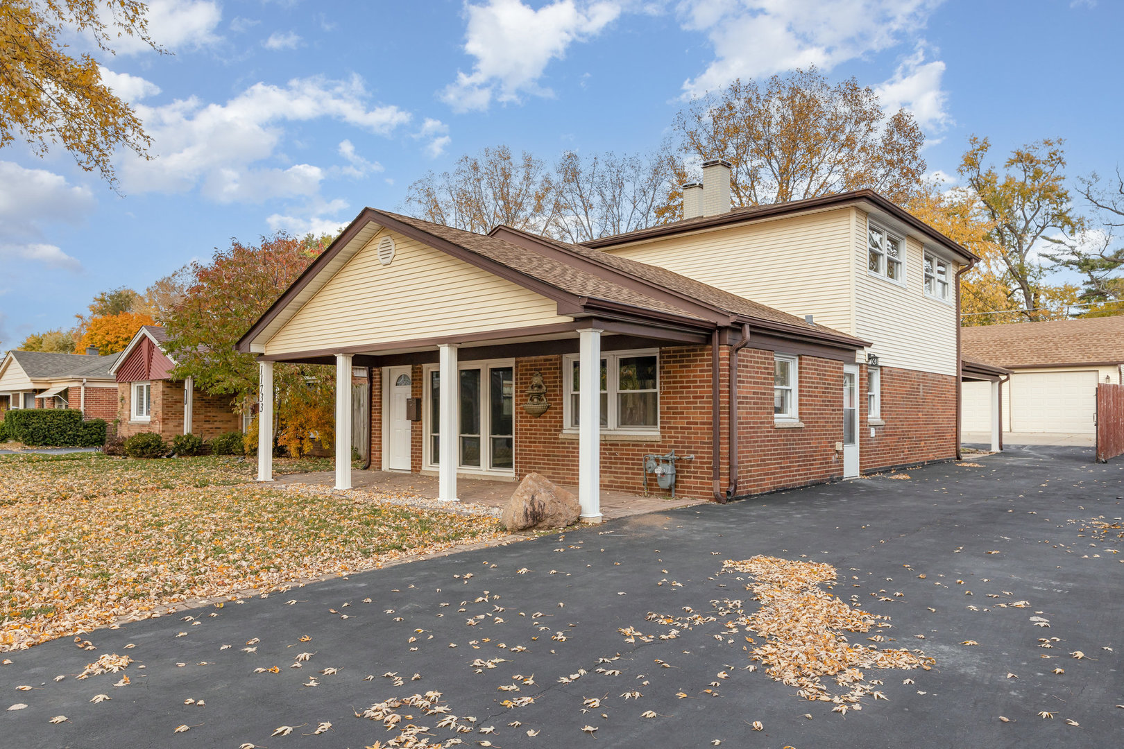 11733 S Sacramento Drive, Merrionette Park, IL 60803