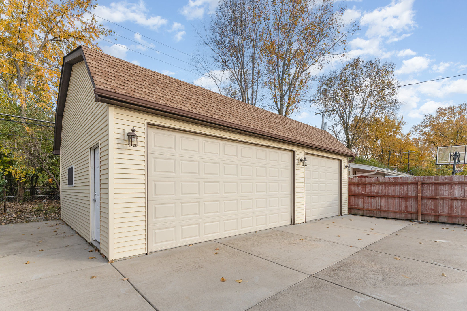 11733 S Sacramento Drive, Merrionette Park, IL 60803