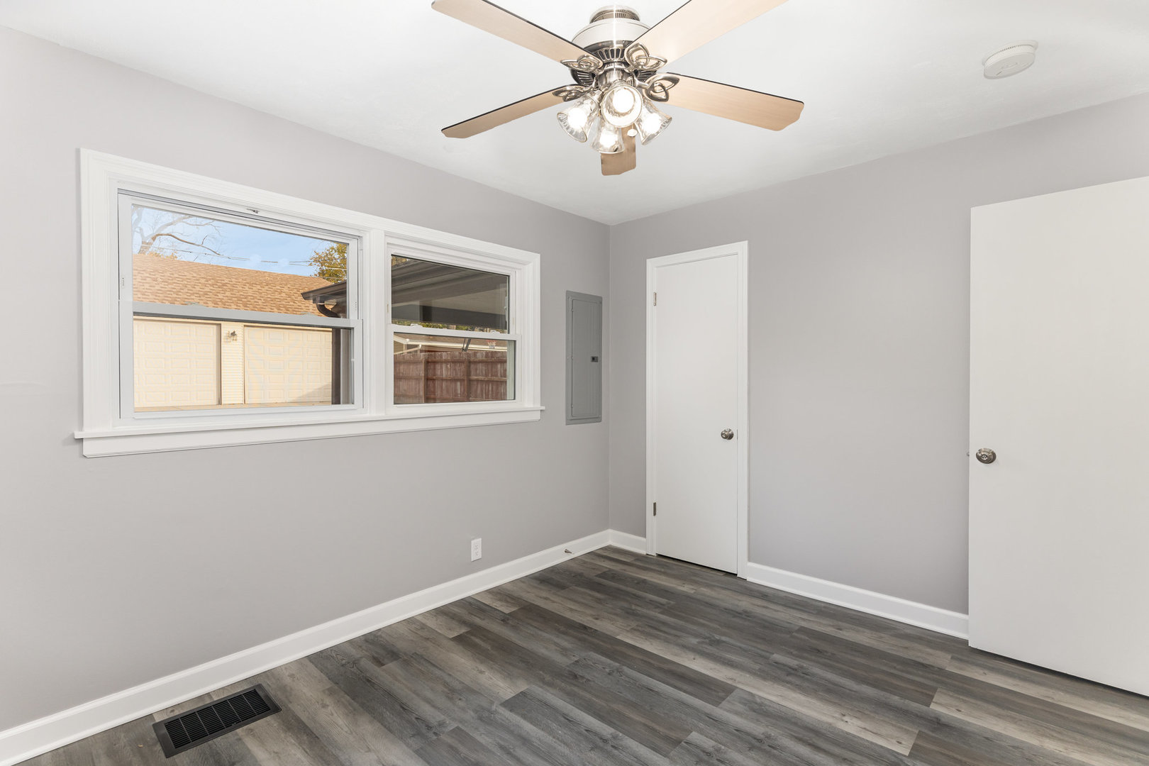 11733 S Sacramento Drive, Merrionette Park, IL 60803