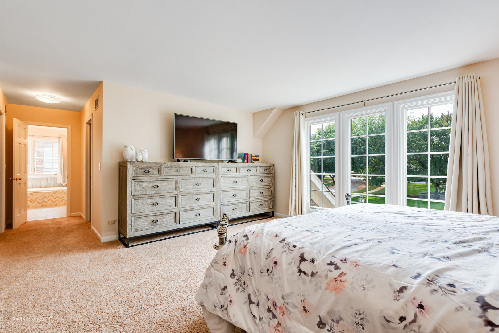 6441 BOBBY JONES Lane, Woodridge, IL 60517