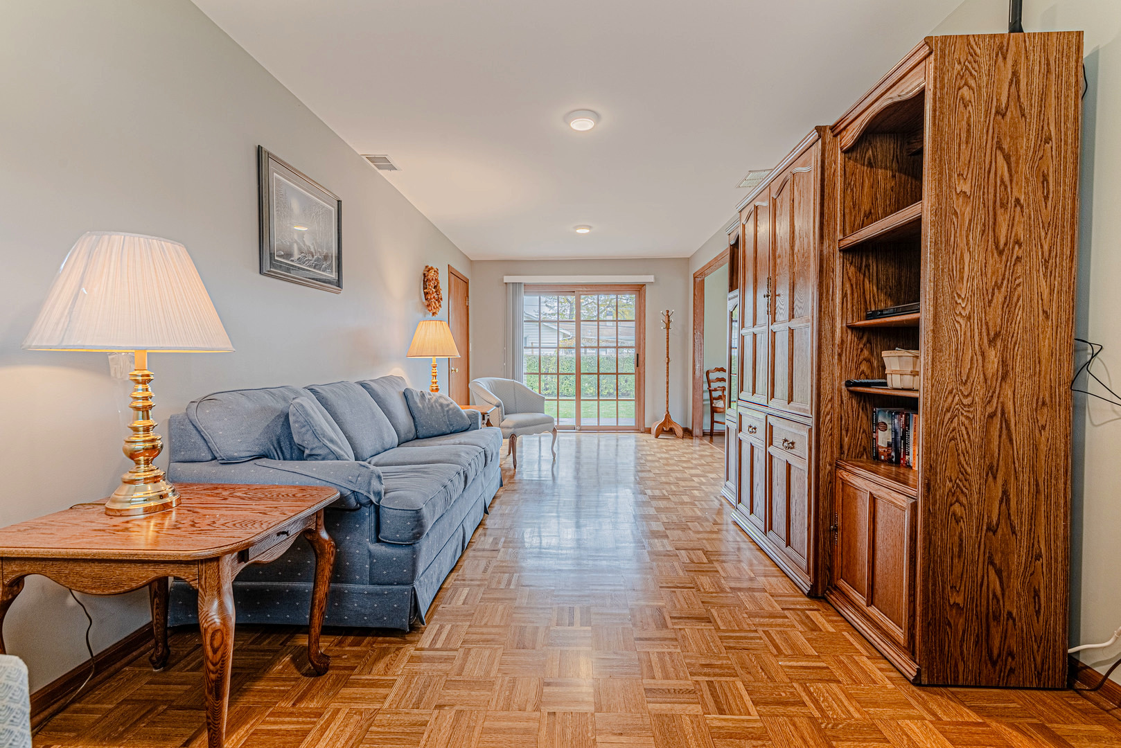 658 Illinois Boulevard, Hoffman Estates, IL 60169