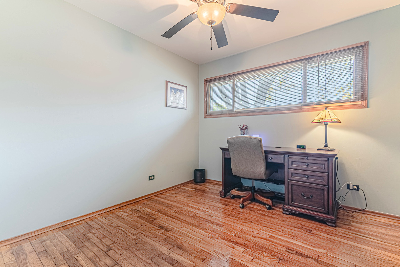 658 Illinois Boulevard, Hoffman Estates, IL 60169