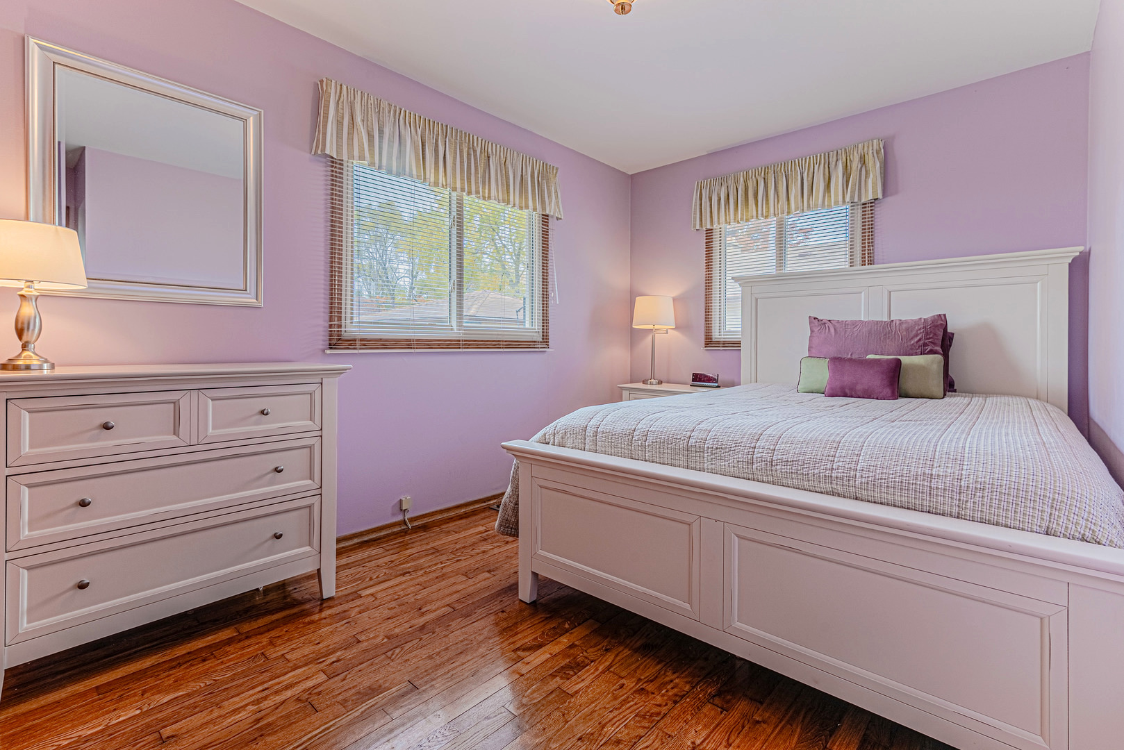 658 Illinois Boulevard, Hoffman Estates, IL 60169