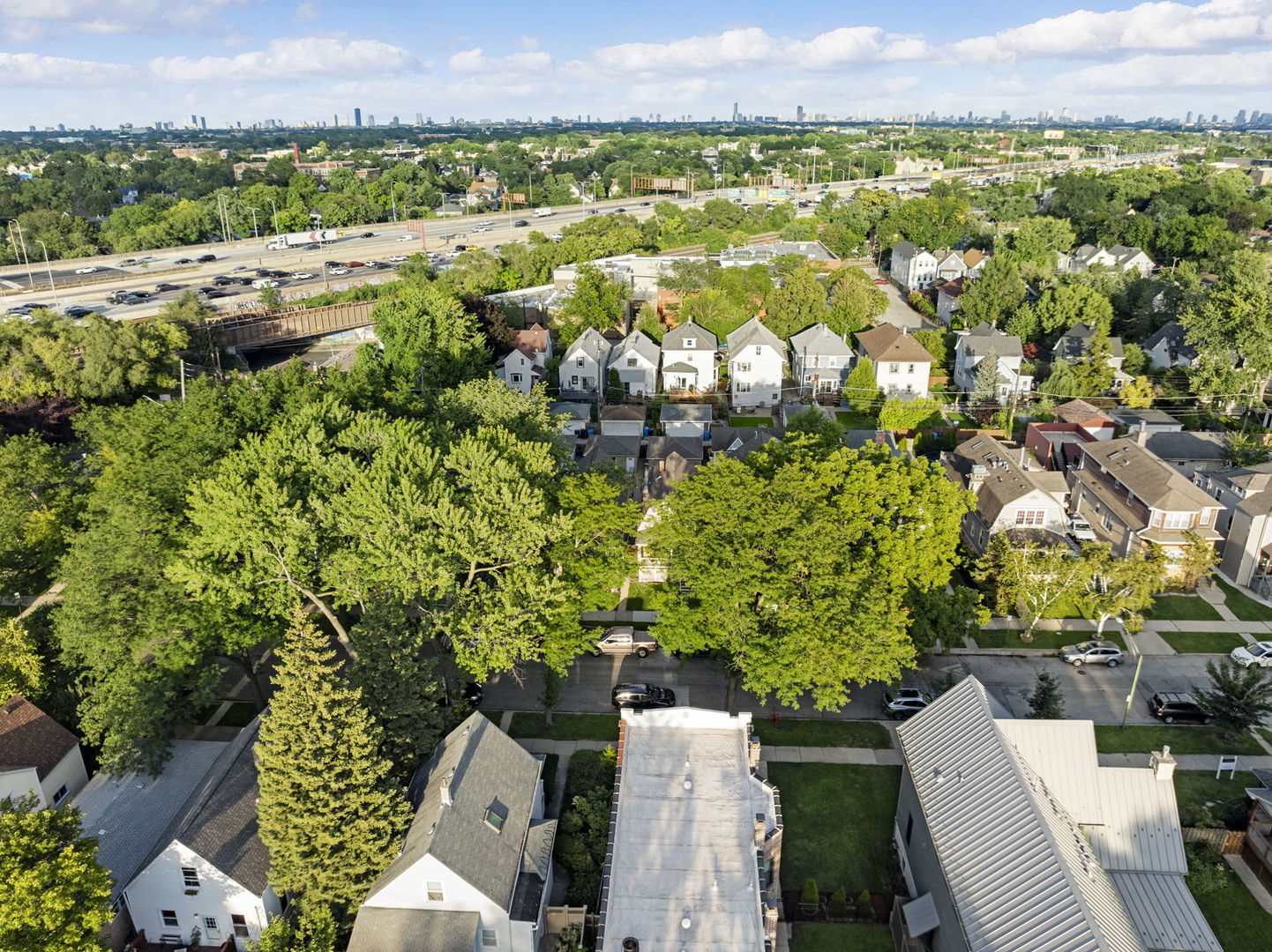 4139 N Kenneth Avenue, Chicago, IL 60641