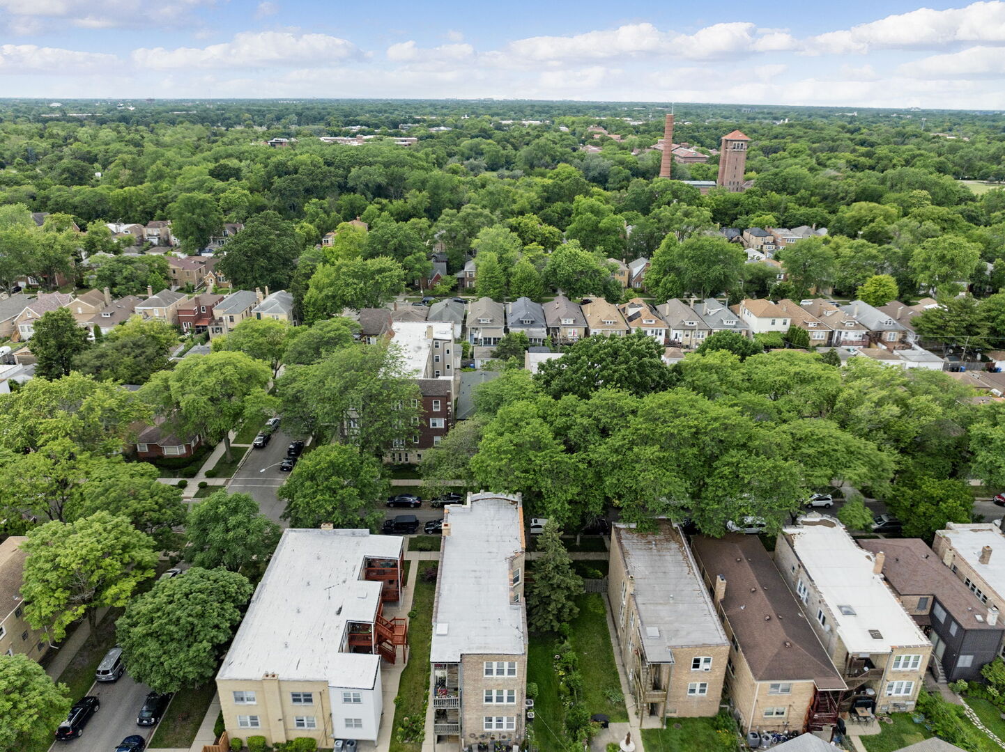 5706 N Saint Louis Avenue, Chicago, IL 60659