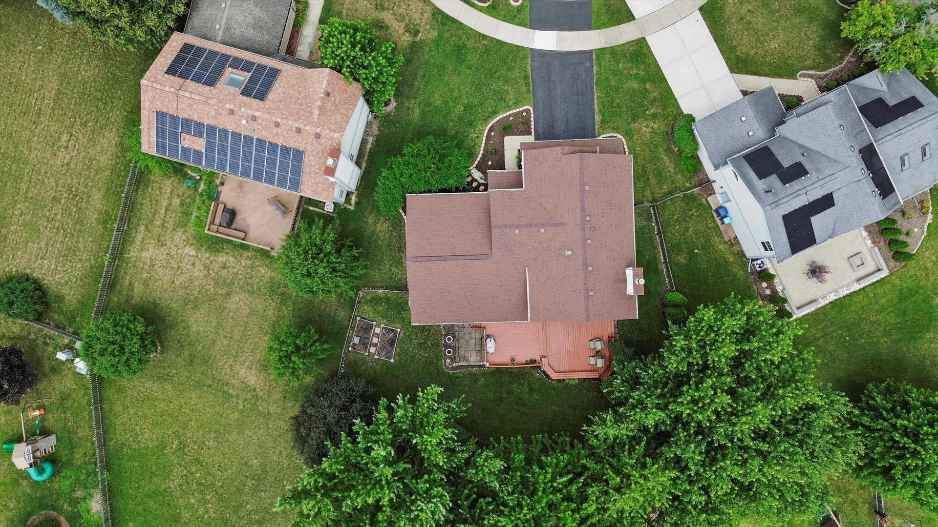 167 Forestview Court, Aurora, IL 60502