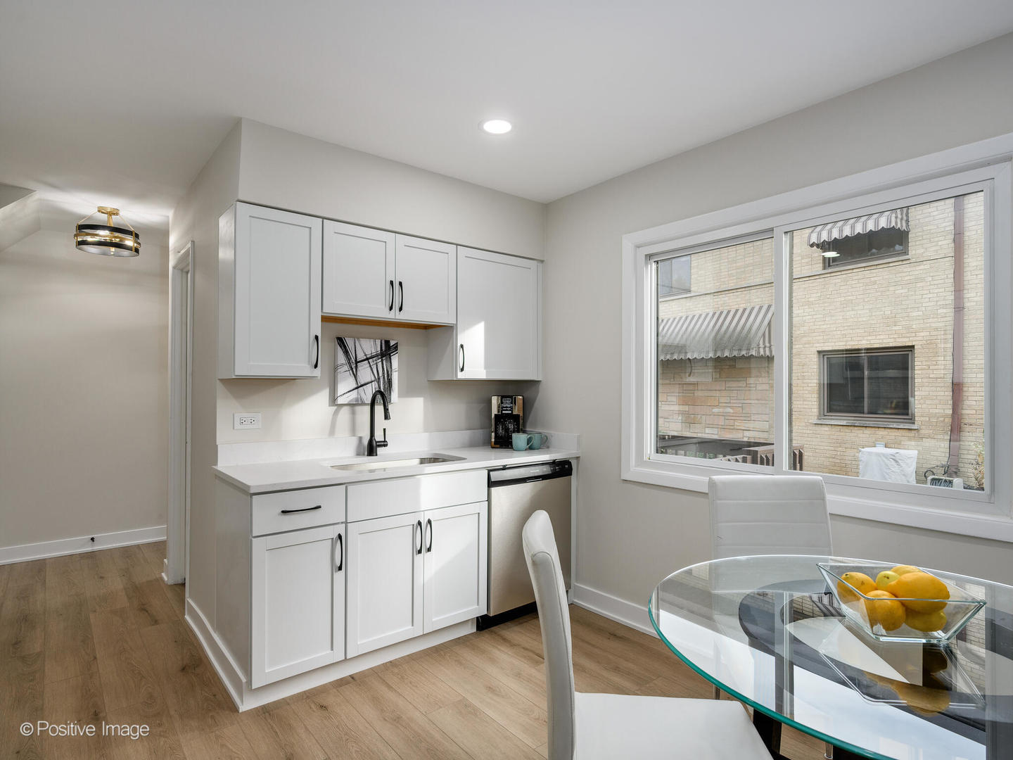 932 N Wheeling Road, Mount Prospect, IL 60056