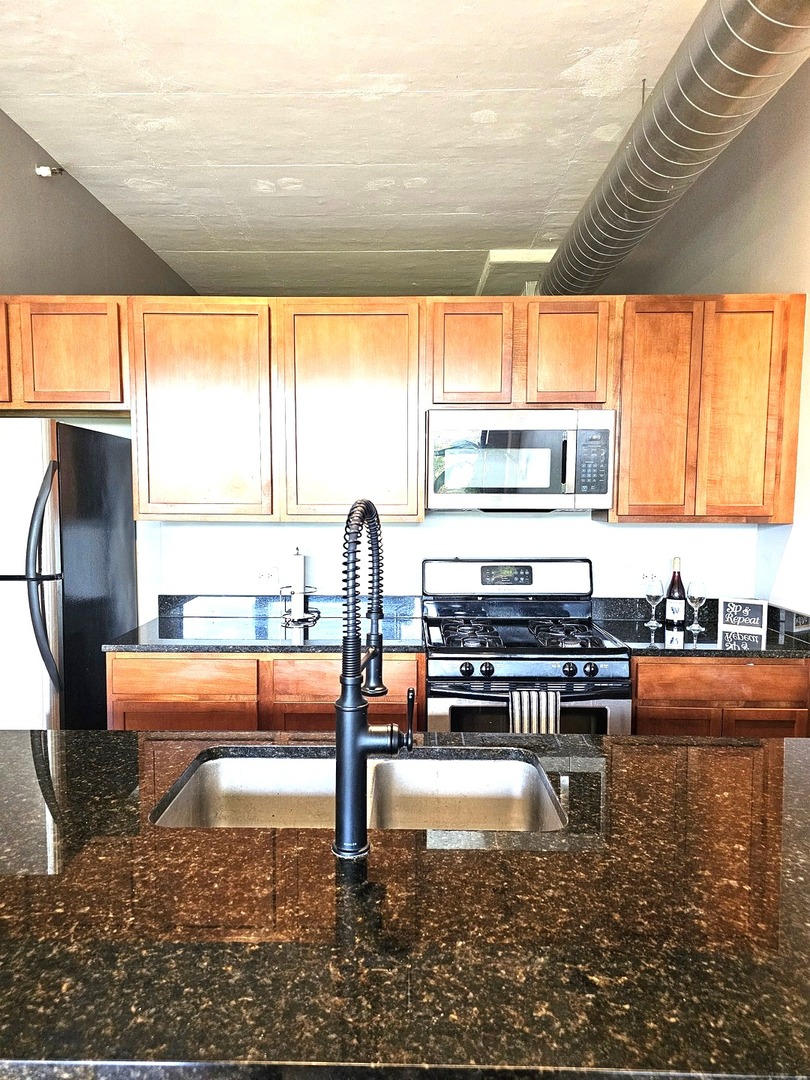 2323 W Pershing Road #230, Chicago, IL 60609