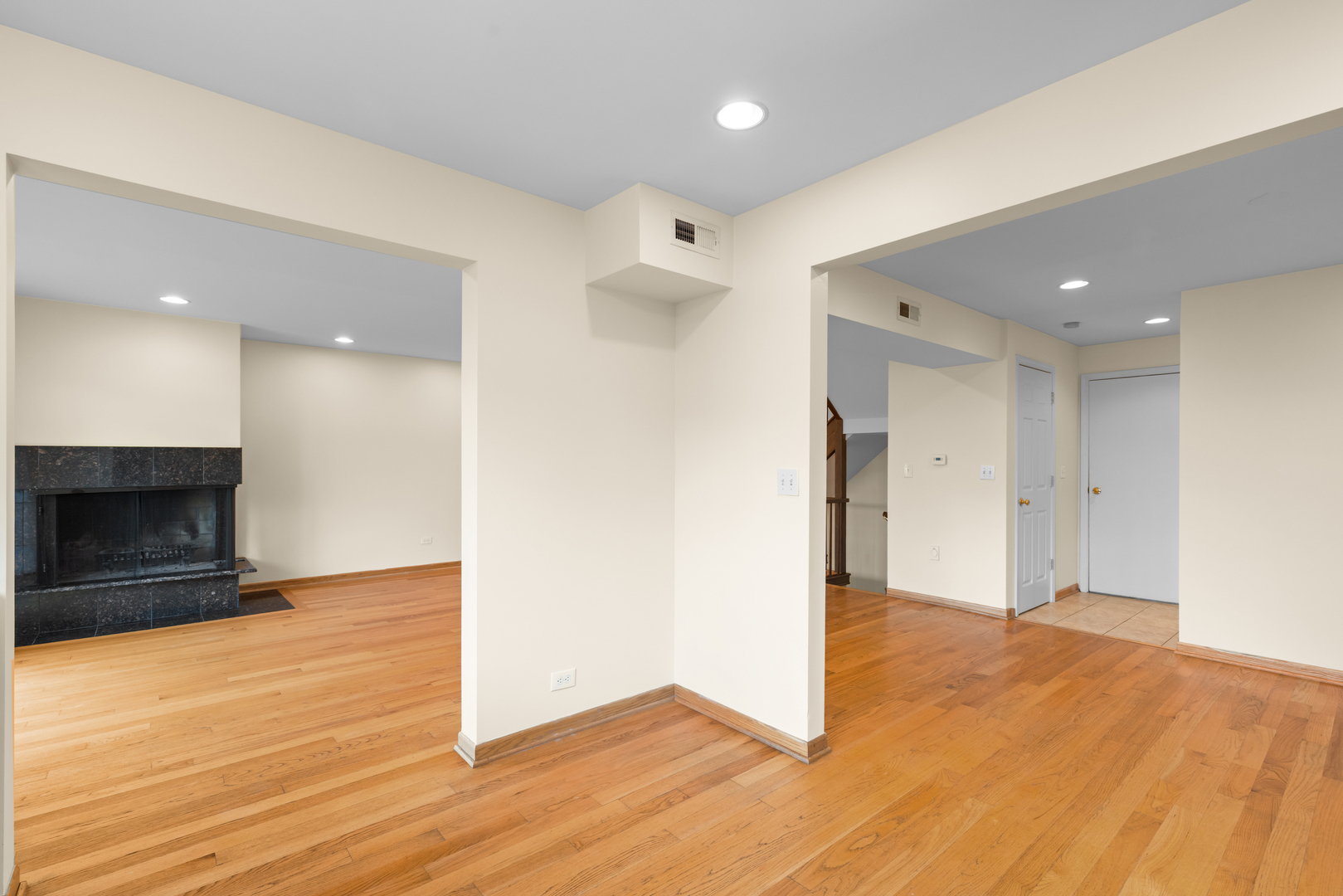 1723 Wildberry Drive #C, Glenview, IL 60025