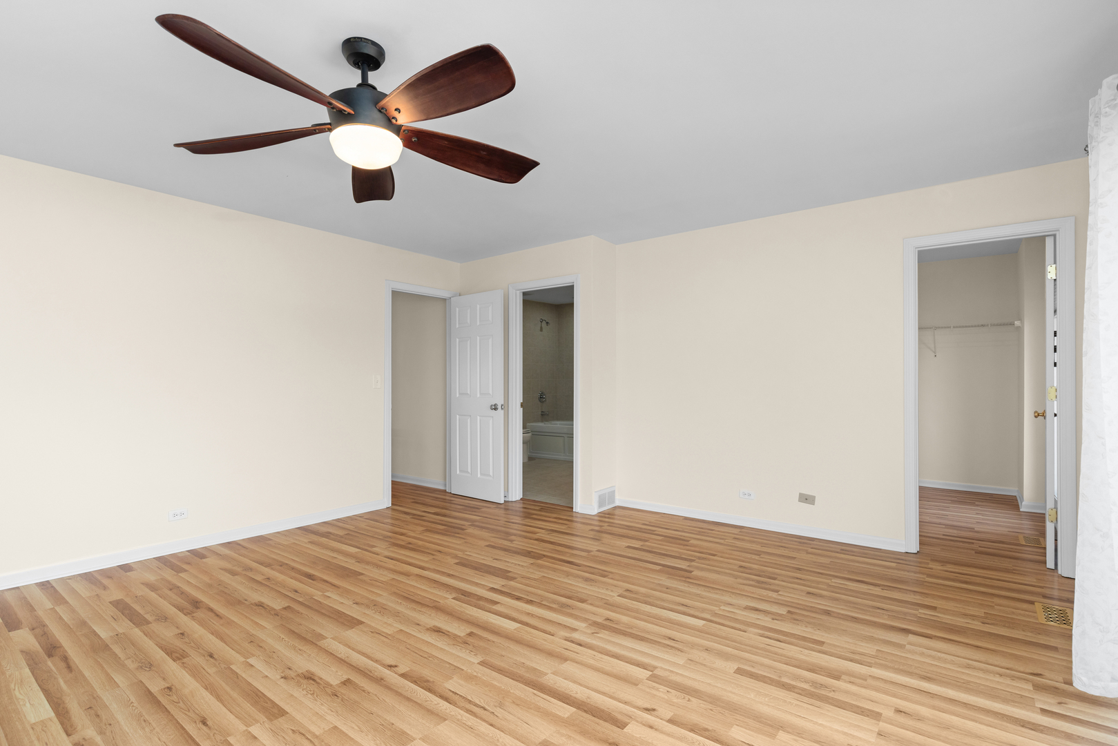 1723 Wildberry Drive #C, Glenview, IL 60025