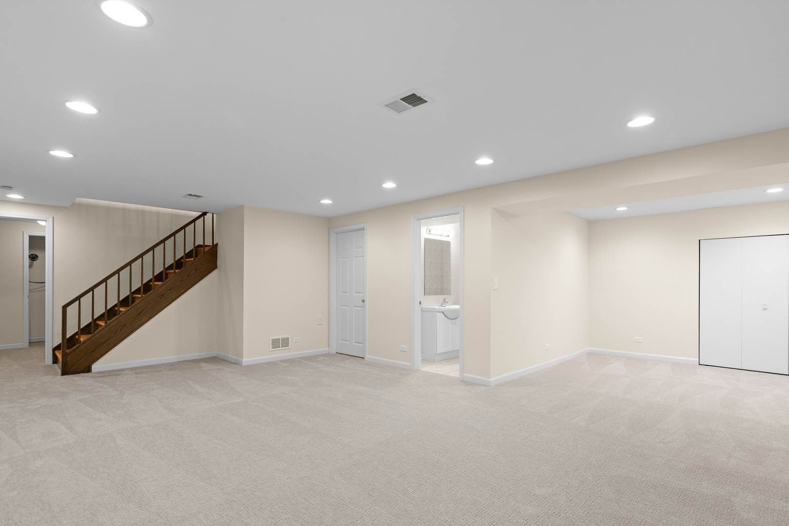 1723 Wildberry Drive #C, Glenview, IL 60025