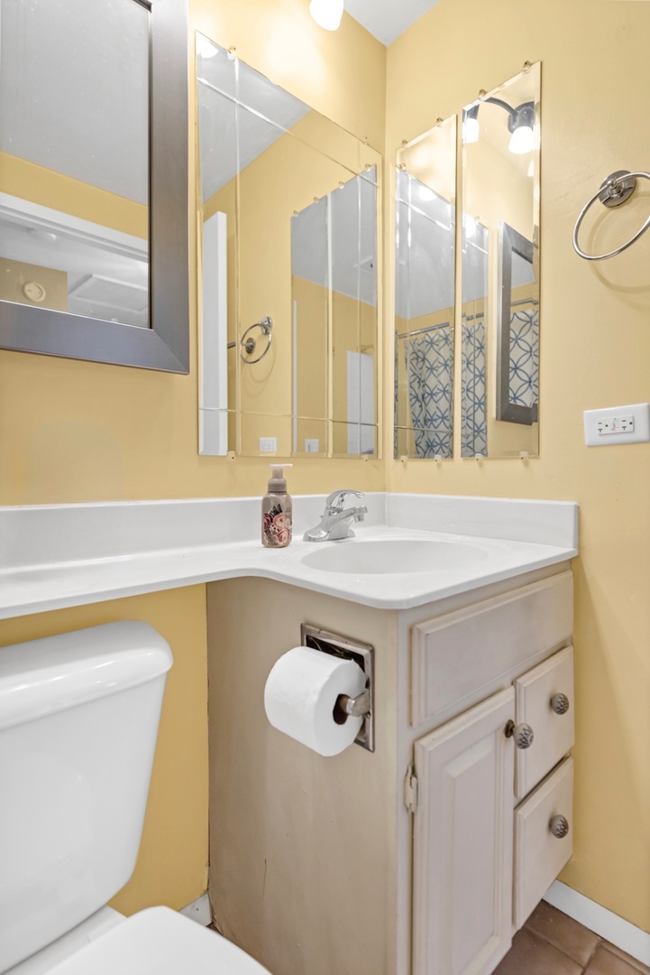 2315 Stepstone Lane, Hanover Park, IL 60133