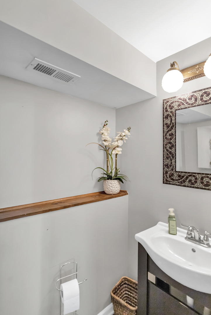 2315 Stepstone Lane, Hanover Park, IL 60133