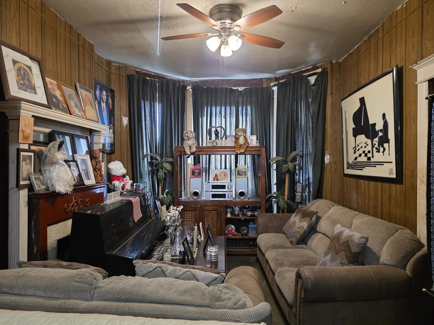 3902 W Fillmore Street, Chicago, IL 60624