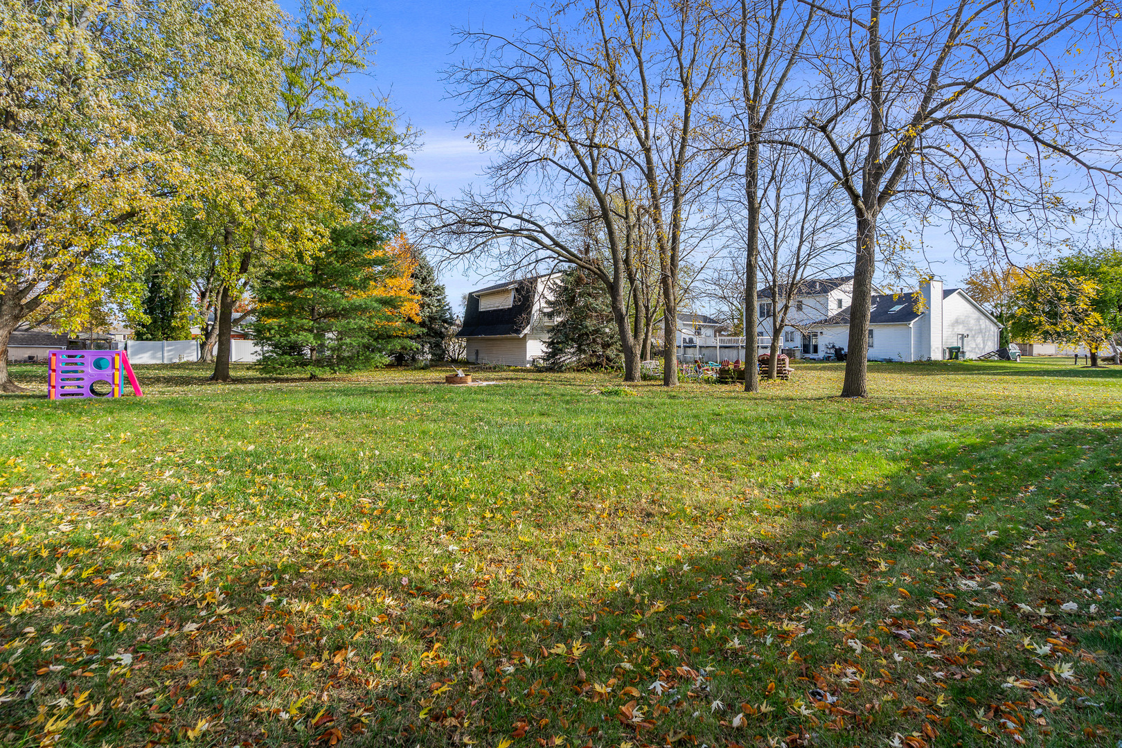 24333 S Valley Drive, Channahon, IL 60410