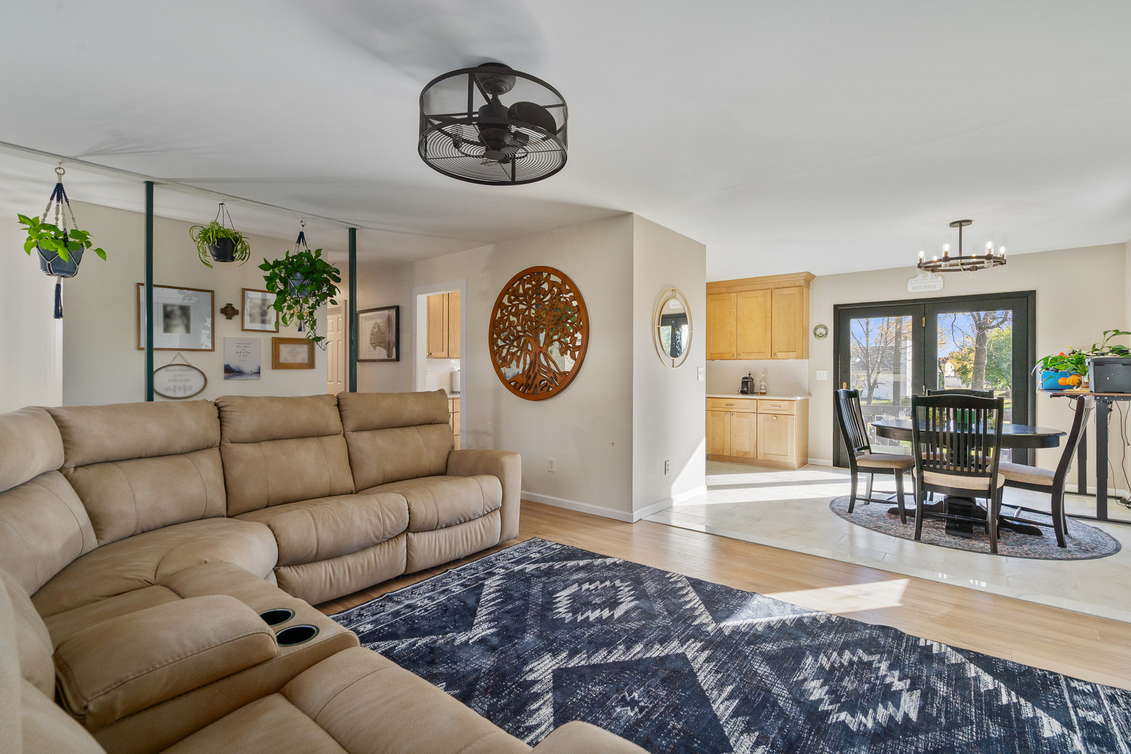 24333 S Valley Drive, Channahon, IL 60410