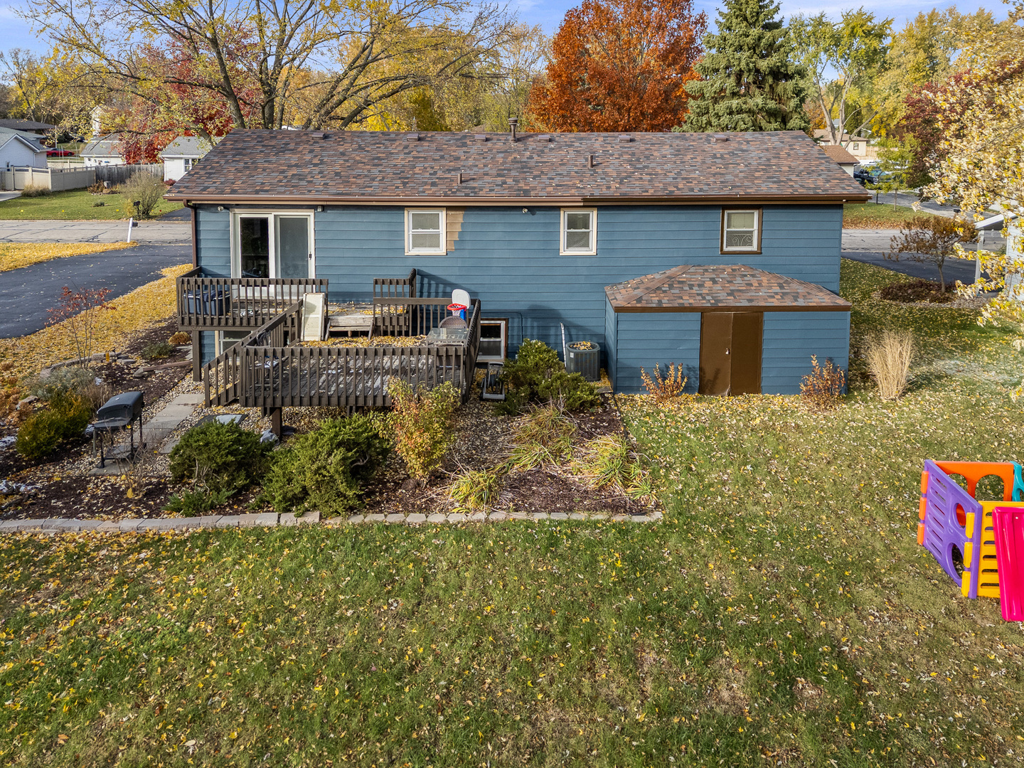 24333 S Valley Drive, Channahon, IL 60410