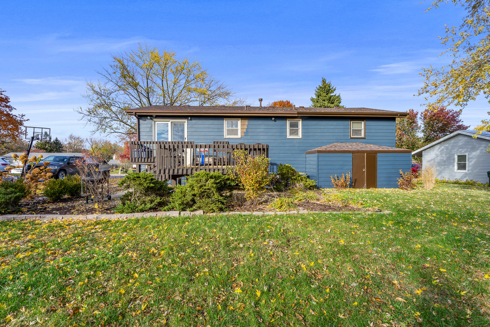 24333 S Valley Drive, Channahon, IL 60410