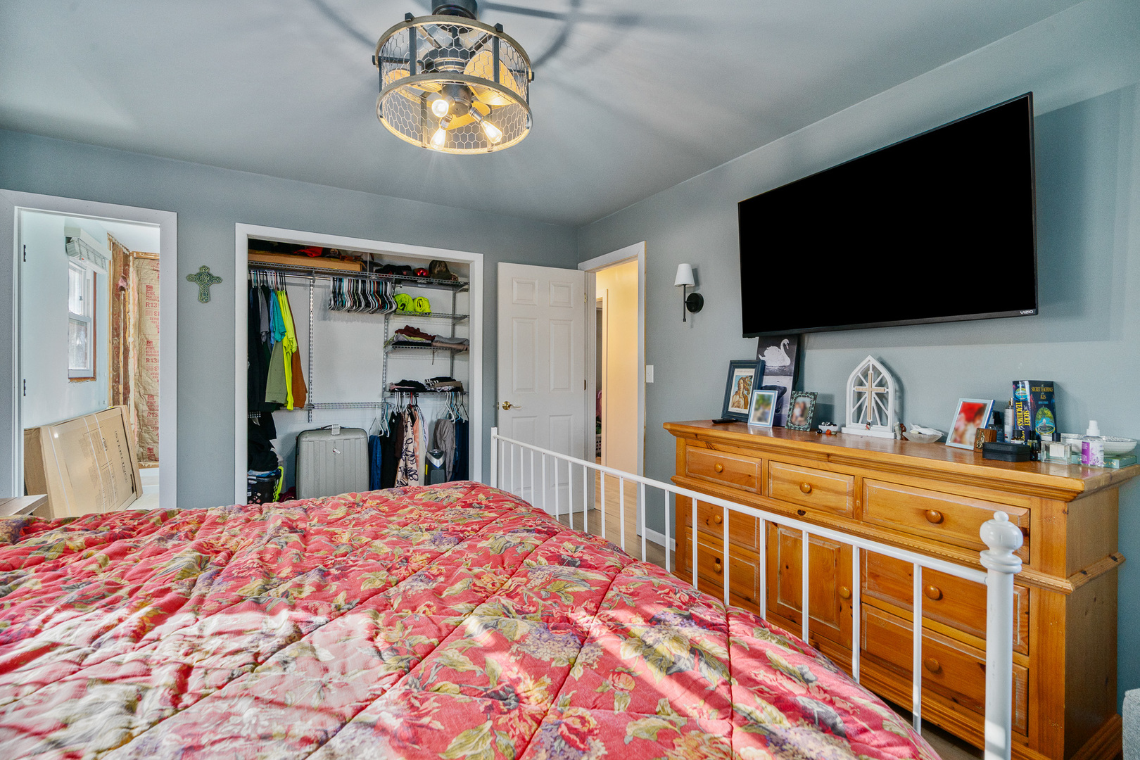 24333 S Valley Drive, Channahon, IL 60410