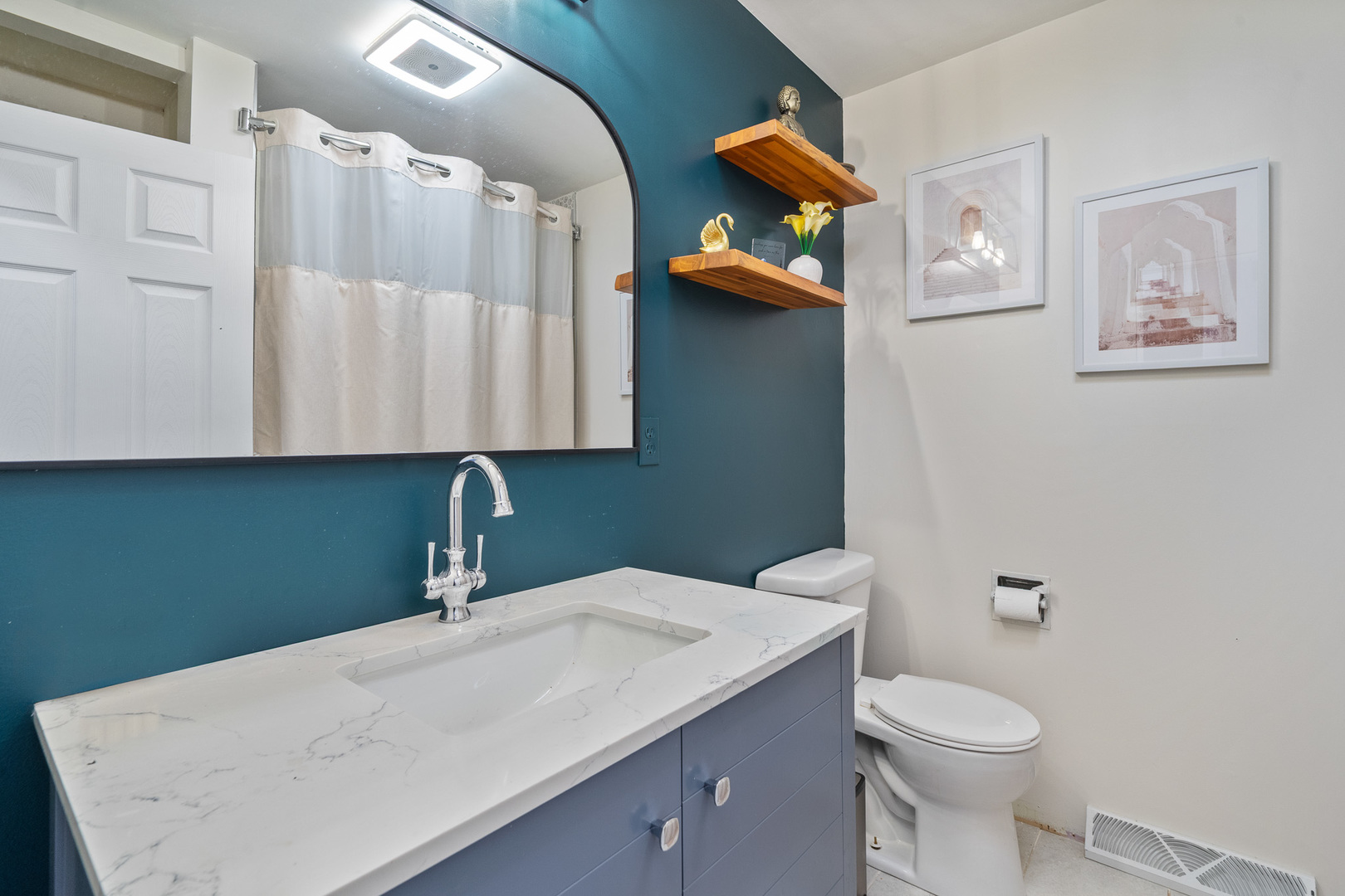 24333 S Valley Drive, Channahon, IL 60410