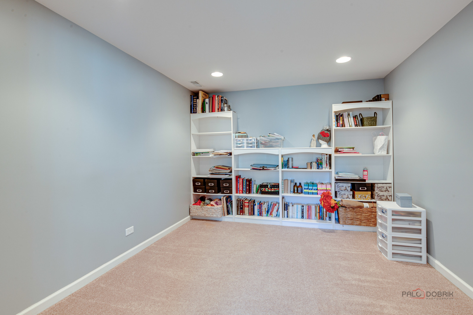 725 Porter Circle, Lindenhurst, IL 60046