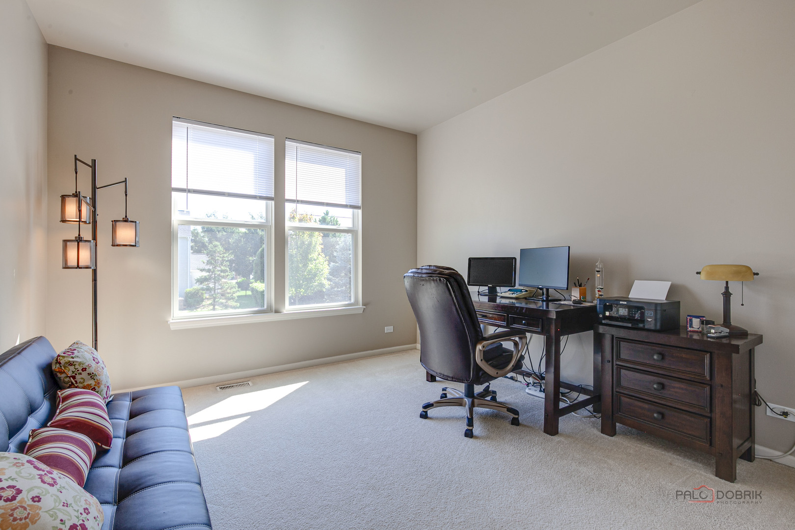 725 Porter Circle, Lindenhurst, IL 60046