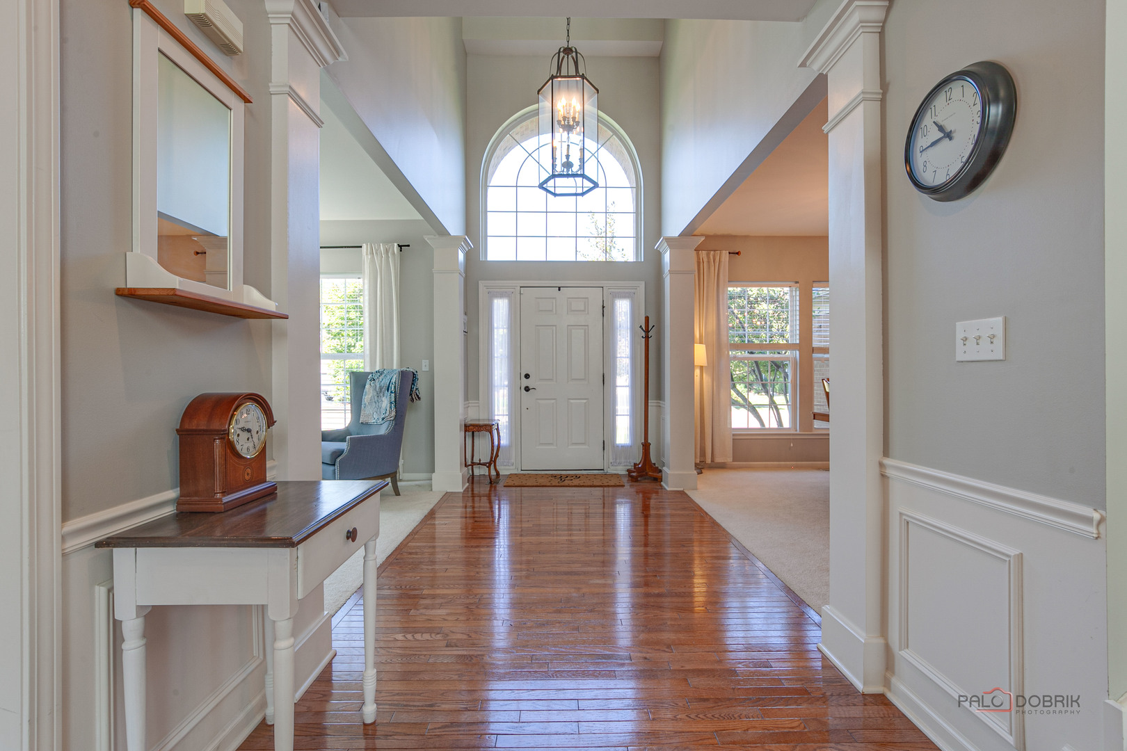 725 Porter Circle, Lindenhurst, IL 60046