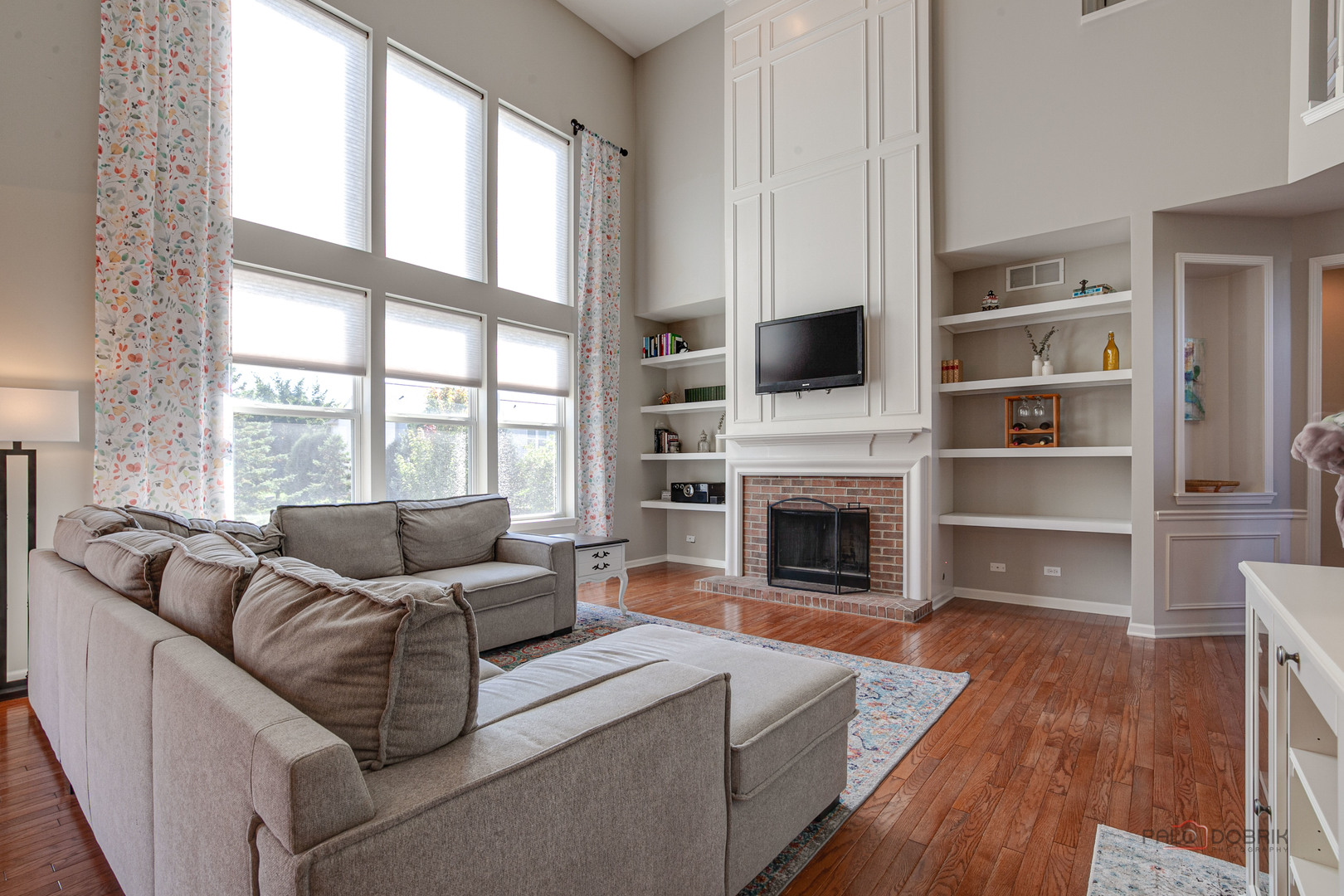 725 Porter Circle, Lindenhurst, IL 60046