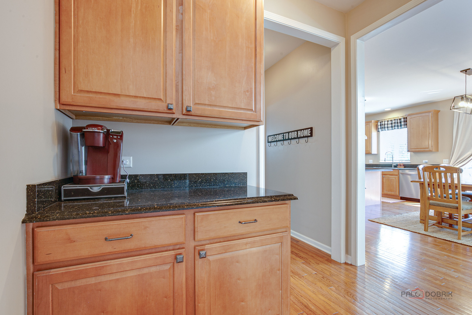 725 Porter Circle, Lindenhurst, IL 60046