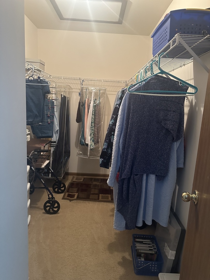 1027 Georgian Place, Bartlett, IL 60103