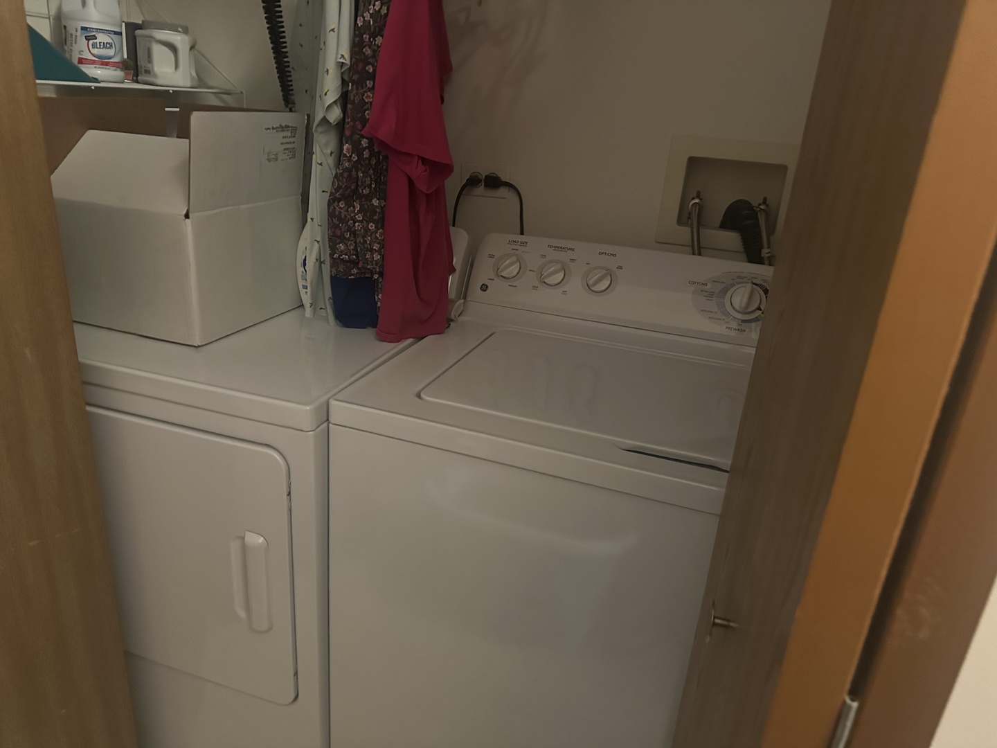 1027 Georgian Place, Bartlett, IL 60103