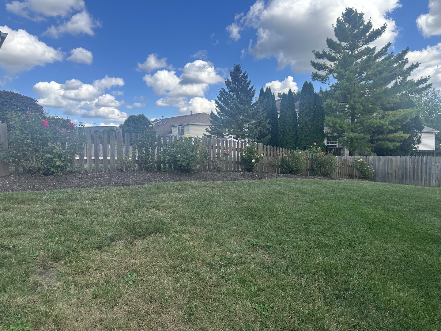 1027 Georgian Place, Bartlett, IL 60103