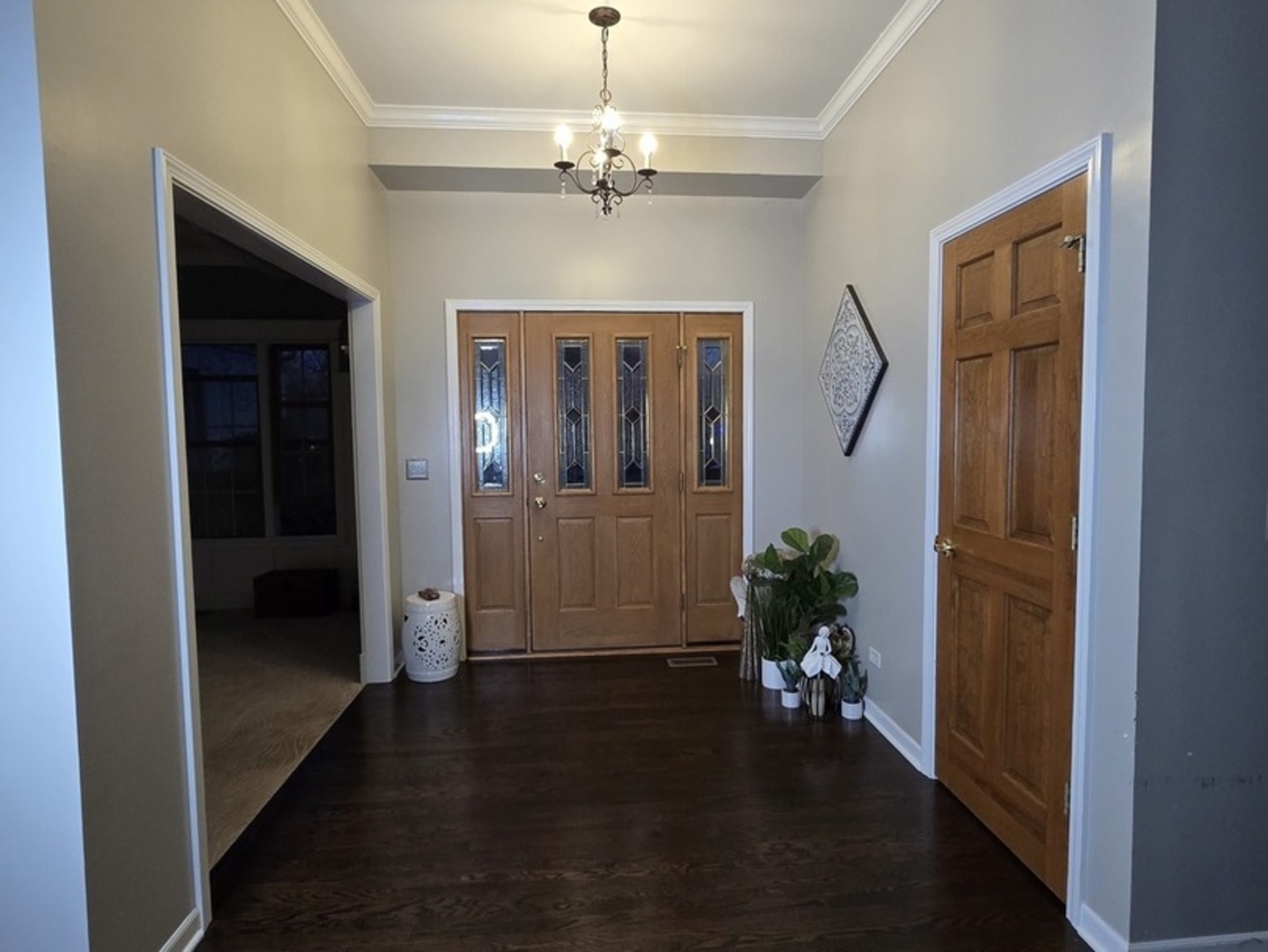 3401 Thunderbird Lane, Crystal Lake, IL 60012