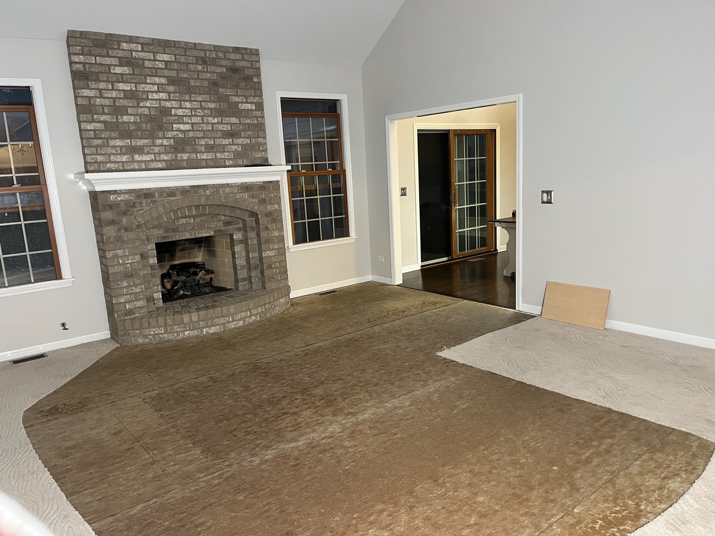 3401 Thunderbird Lane, Crystal Lake, IL 60012