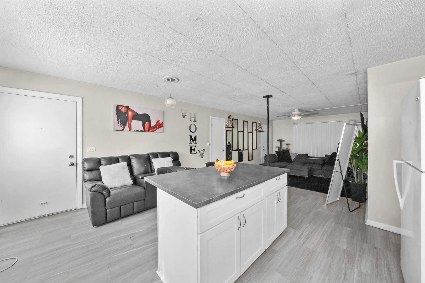 129 N Mason Avenue #105, Chicago, IL 60644