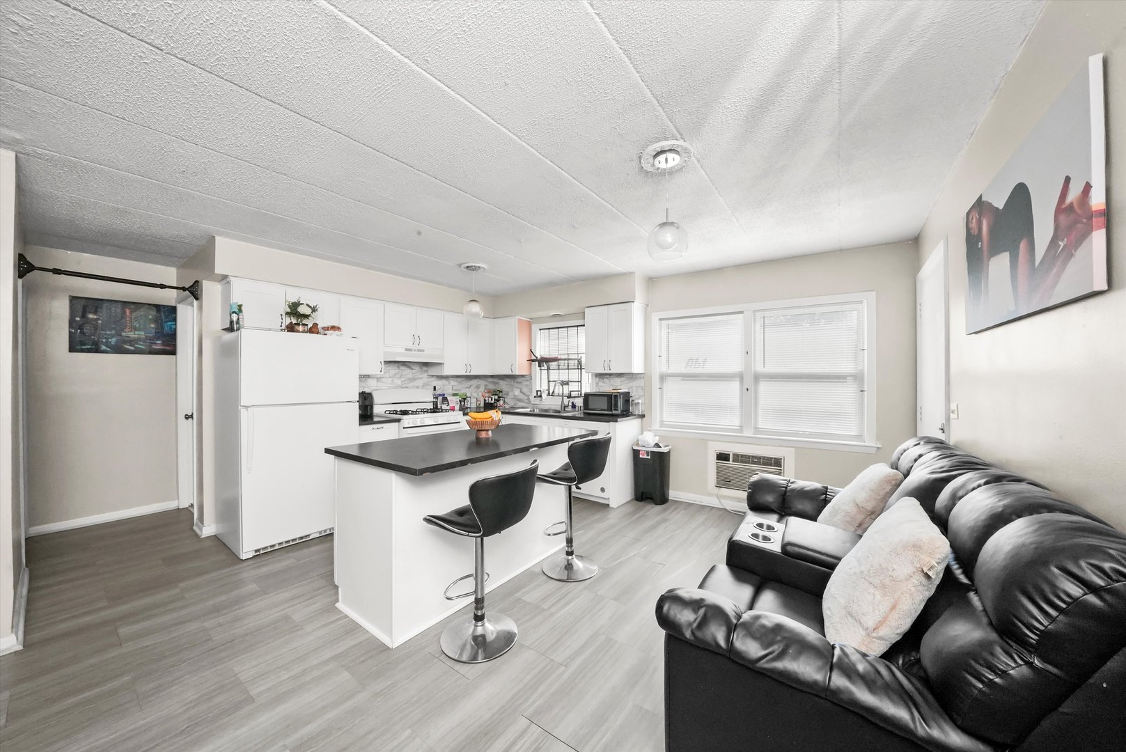 129 N Mason Avenue #105, Chicago, IL 60644