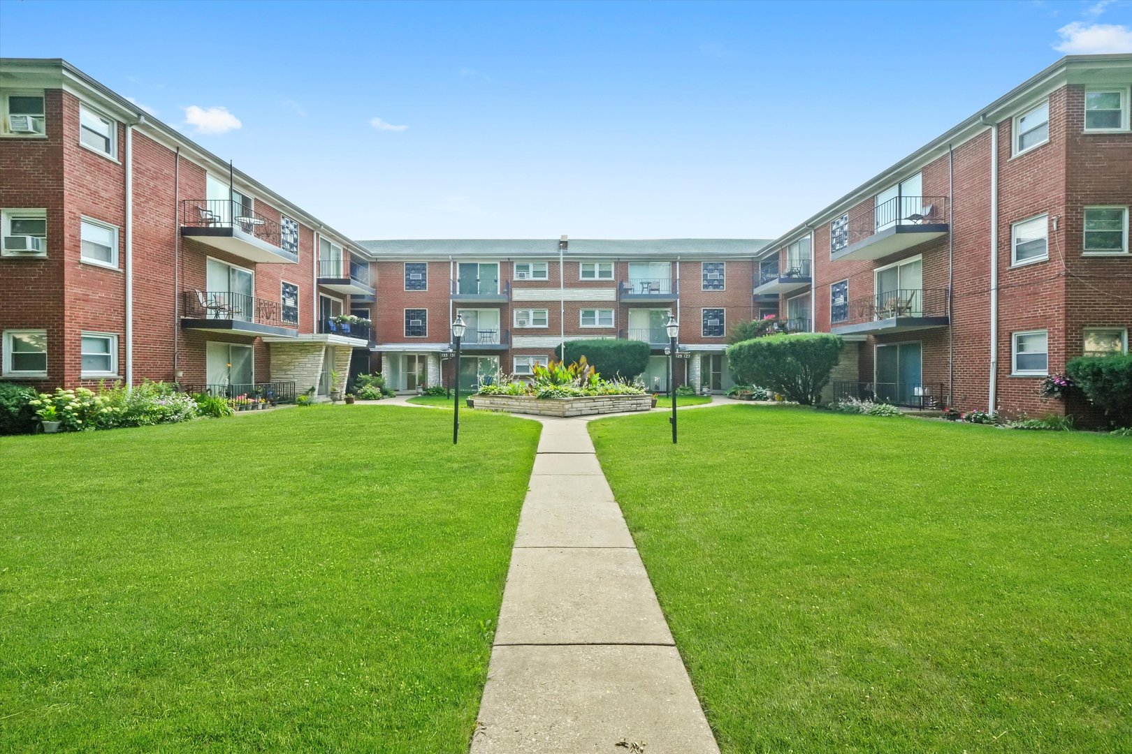 129 N Mason Avenue #105, Chicago, IL 60644