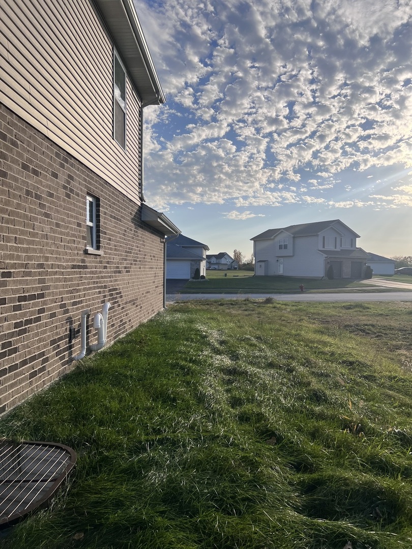 5354 Northwind Drive, Richton Park, IL 60471