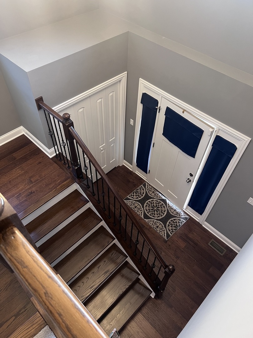 5354 Northwind Drive, Richton Park, IL 60471