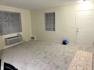 1309 Silverstone Drive #1309, Carpentersville, IL 60110