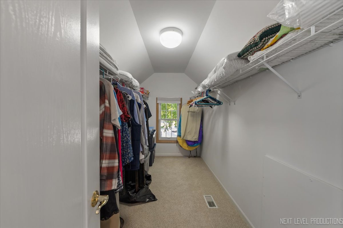 3212 Austin Court, Naperville, IL 60564