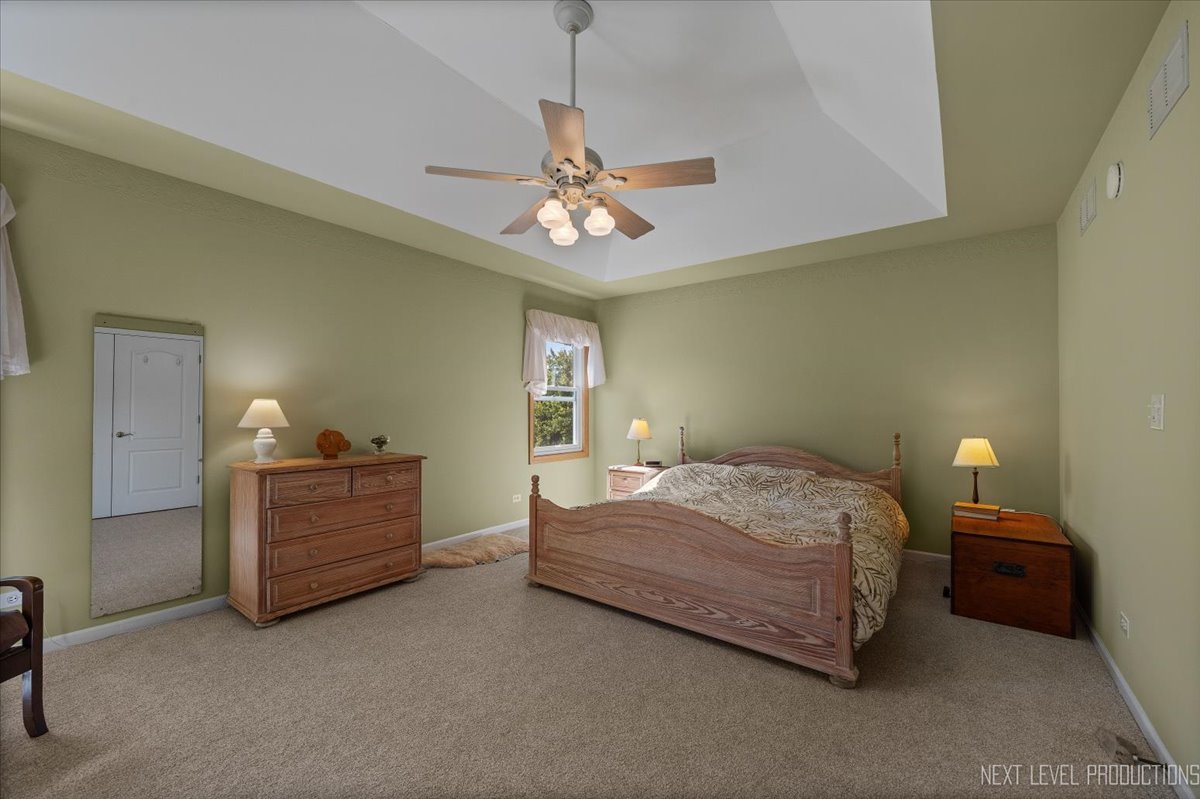 3212 Austin Court, Naperville, IL 60564