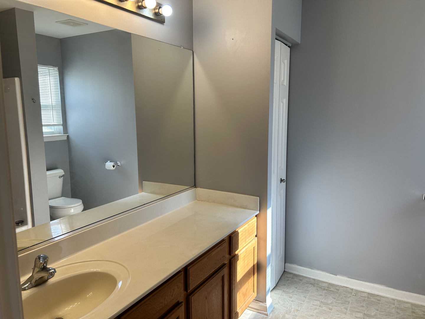 2643 Pecos Circle, Montgomery, IL 60538