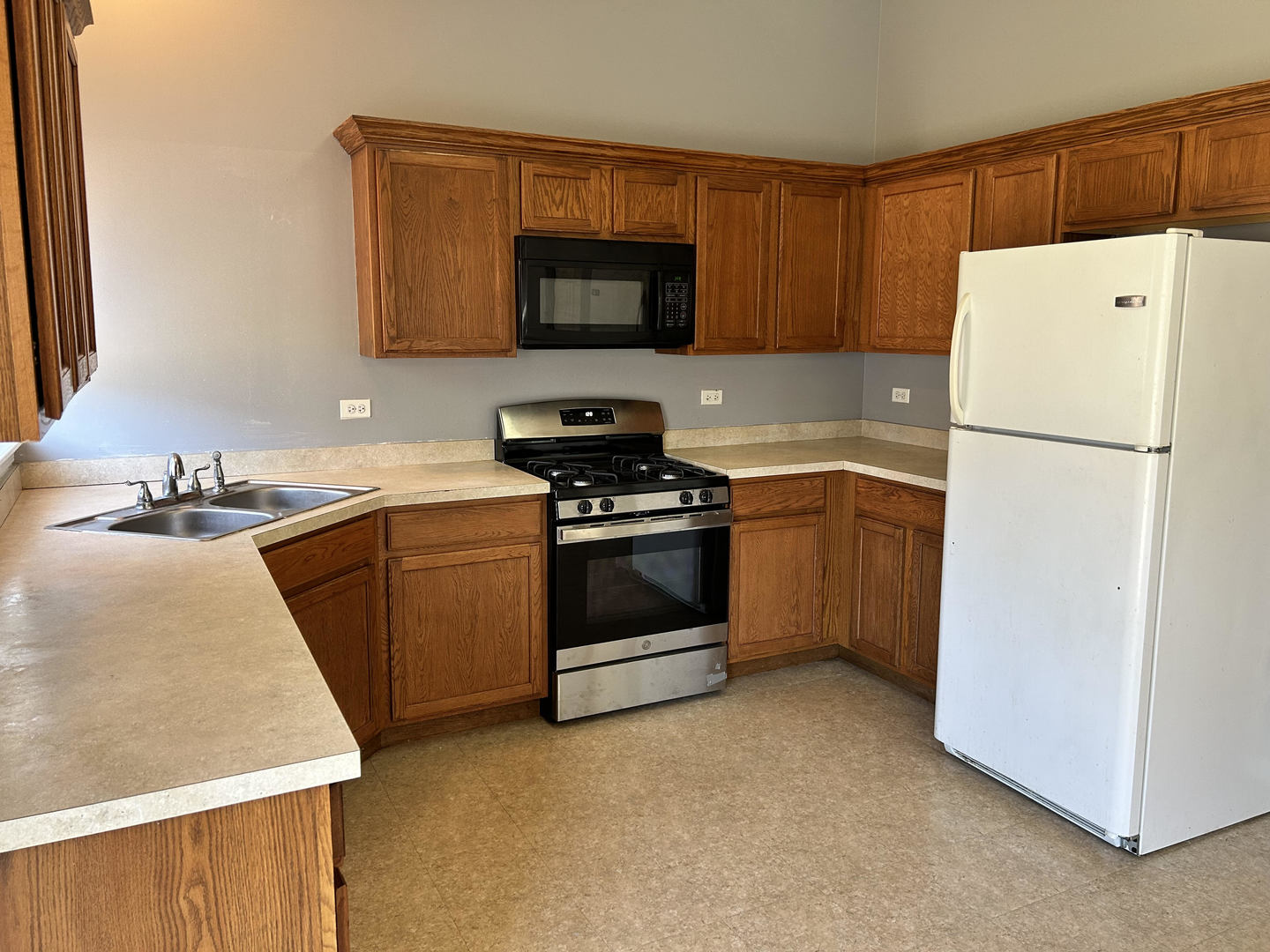 2643 Pecos Circle, Montgomery, IL 60538