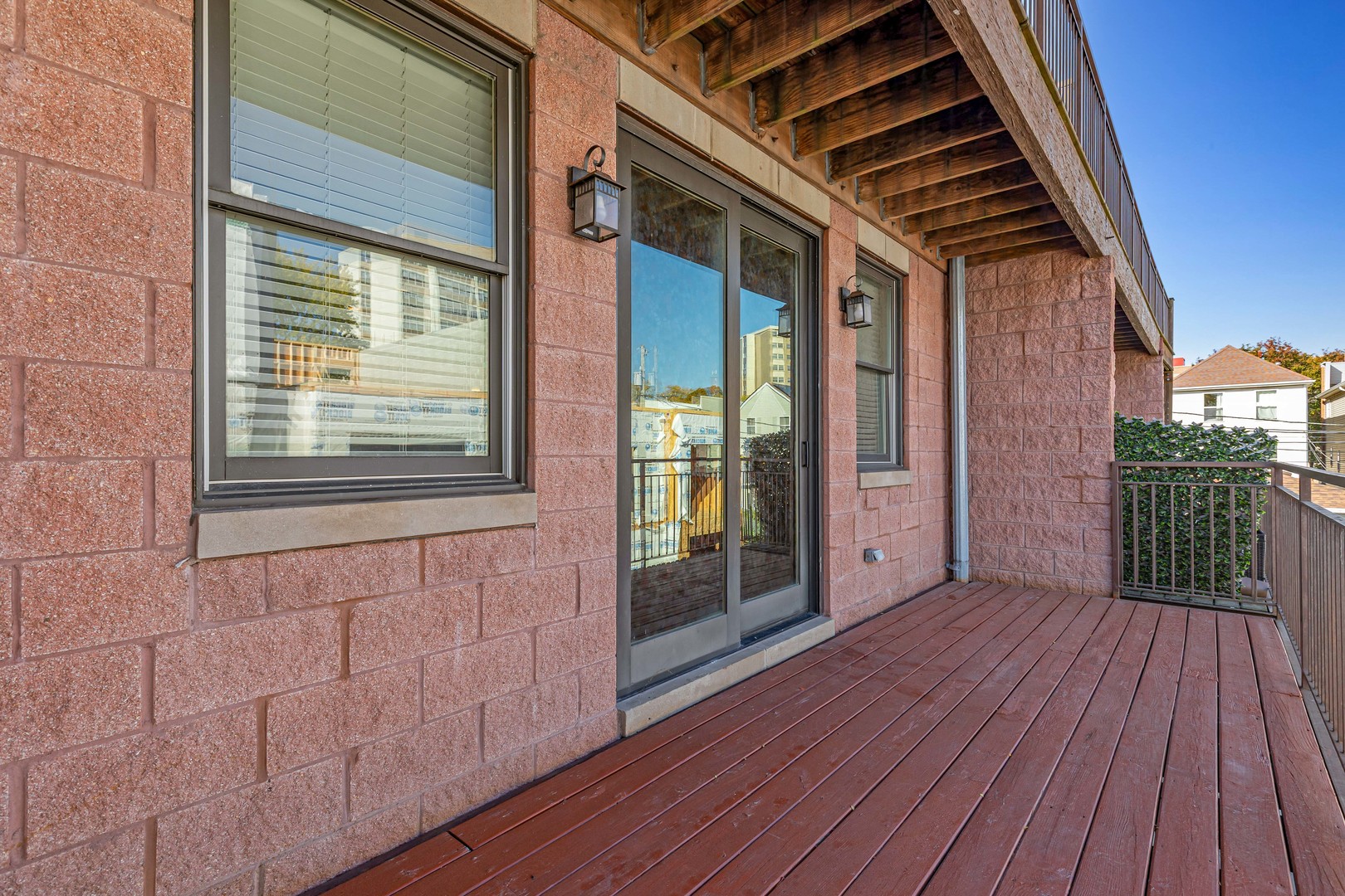 4065 S Ellis Avenue, Chicago, IL 60653