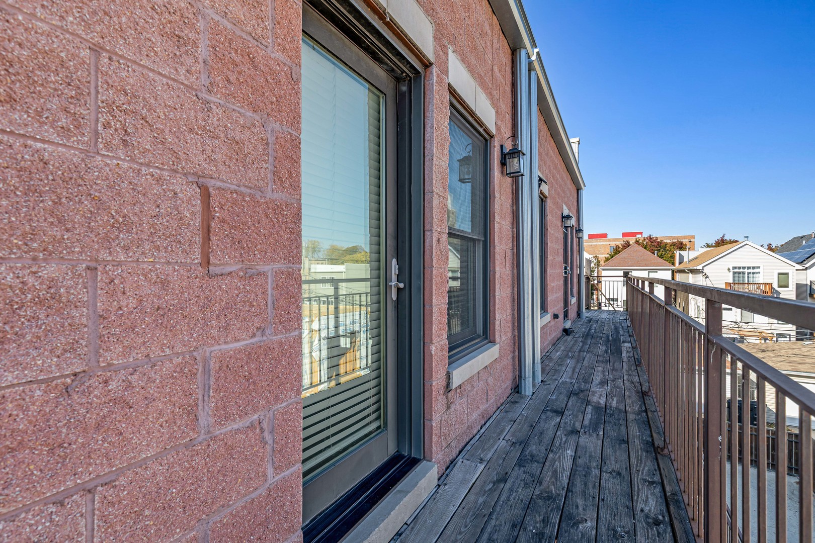 4065 S Ellis Avenue, Chicago, IL 60653