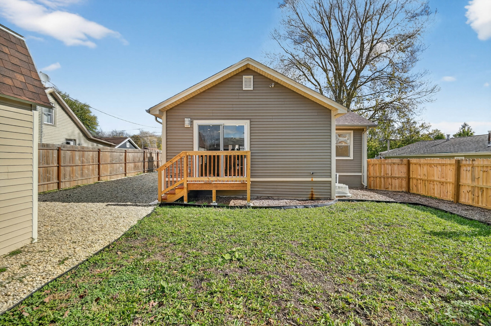 42362 N Poplar Street, Antioch, IL 60002